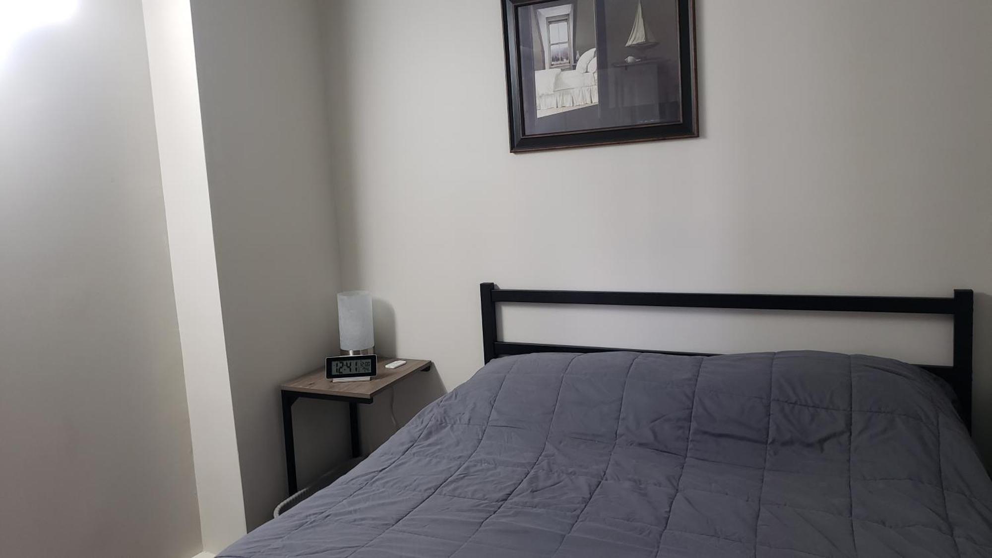 Cozy Home On A Quiet Street Minutes To Dt Kingston Ngoại thất bức ảnh
