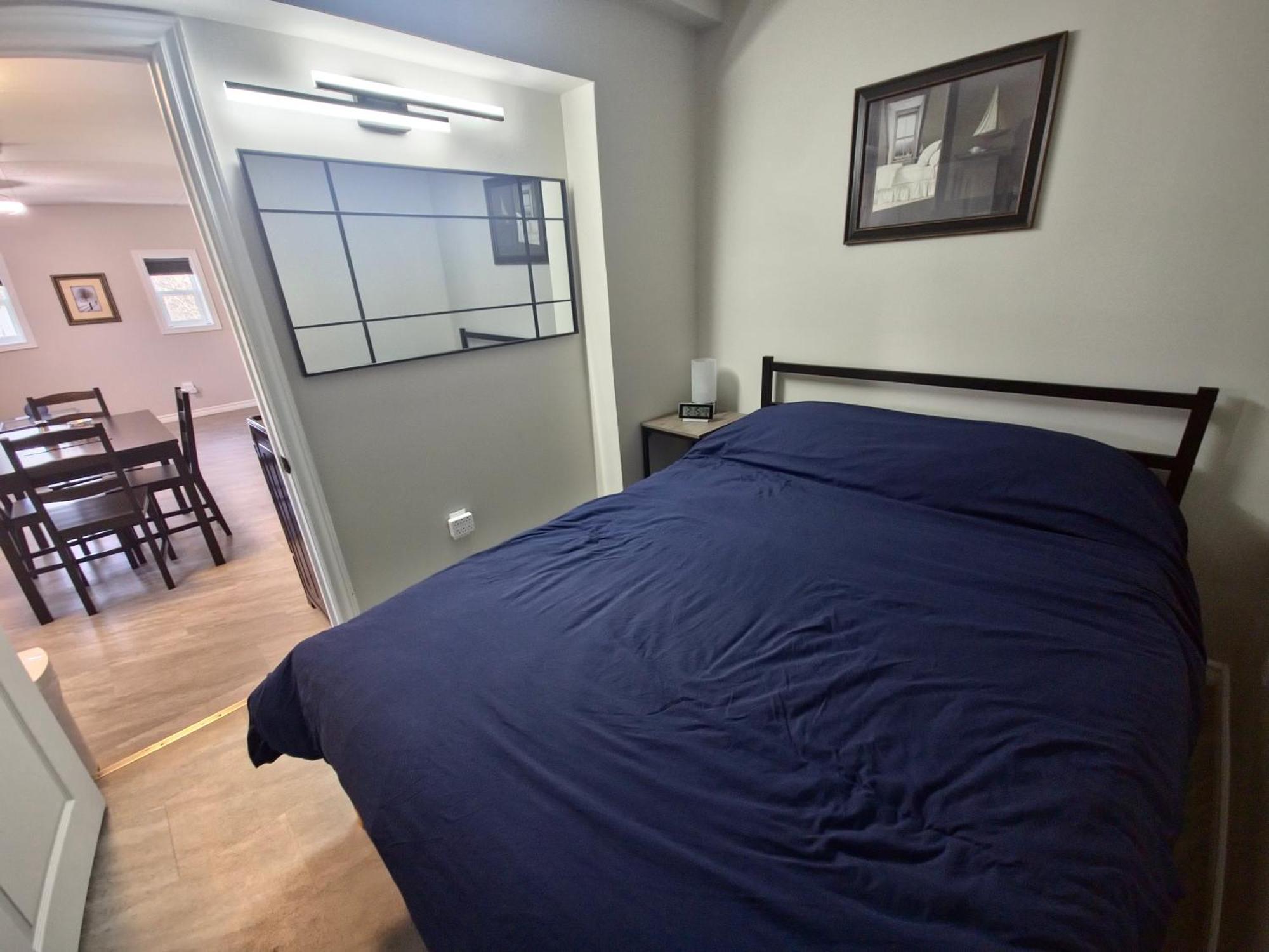 Cozy Home On A Quiet Street Minutes To Dt Kingston Ngoại thất bức ảnh